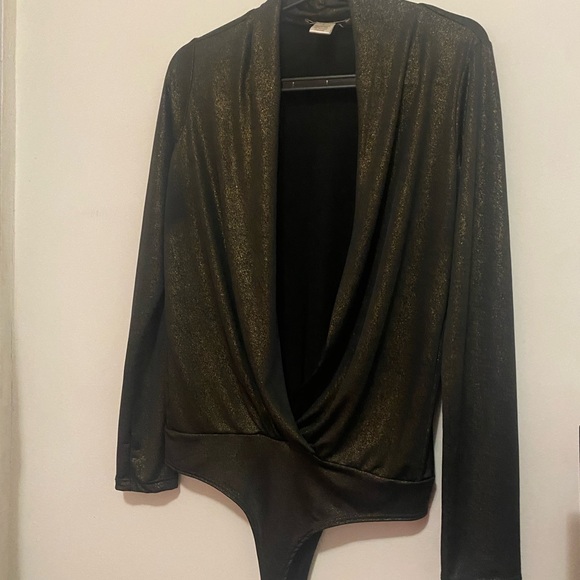 Arden B Womens Black Long Sleeve Plunging Neck Bodysuit Stretchy Size L - Picture 4 of 5